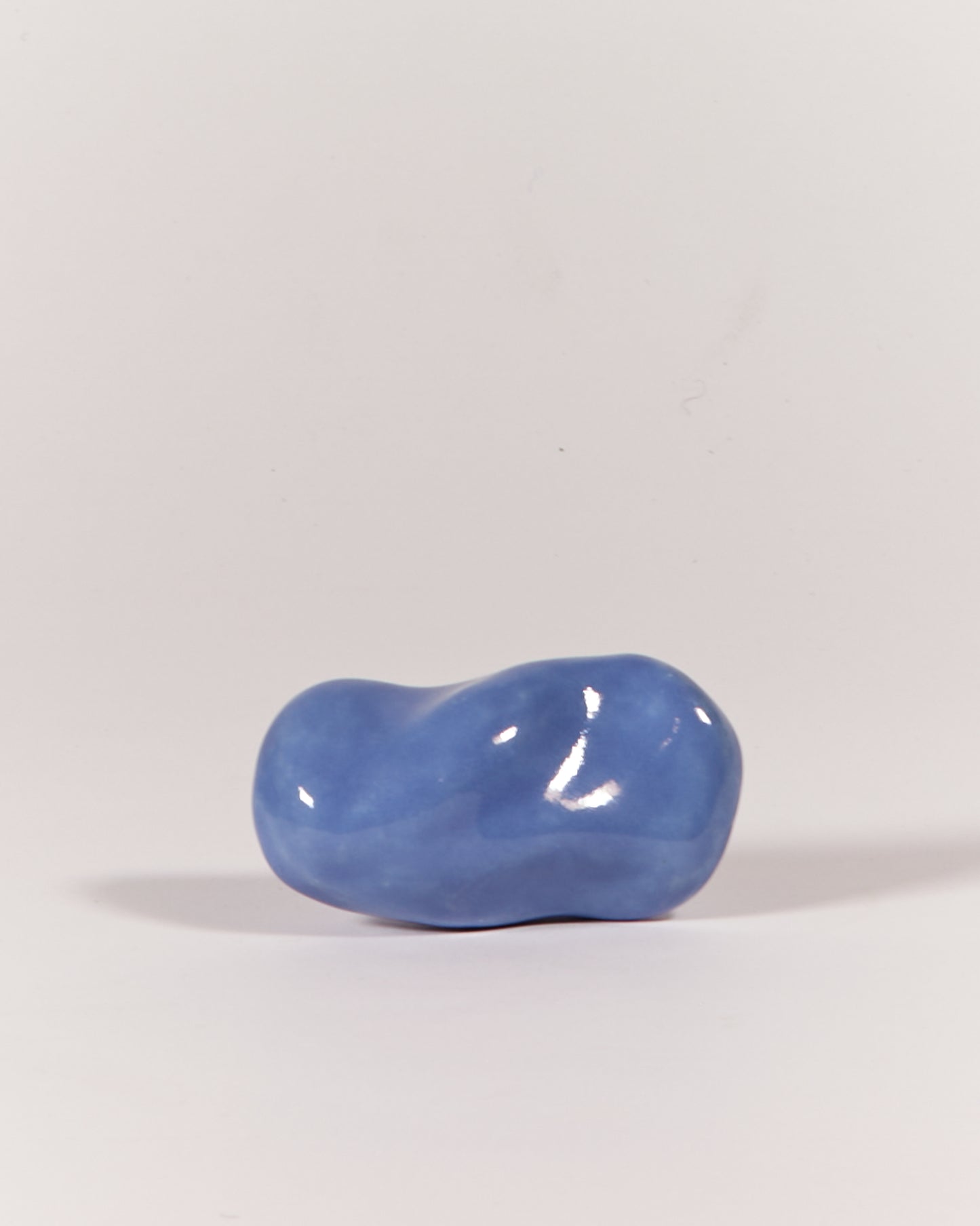 CERAMIC KNOB/HOOK IN CORNFLOWER - MEDIUM