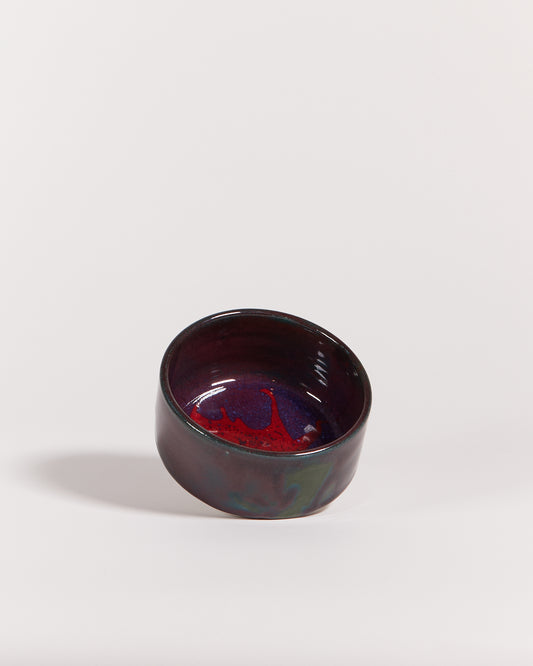 CERAMIC DISH IN PURPLE, GREEN & RED