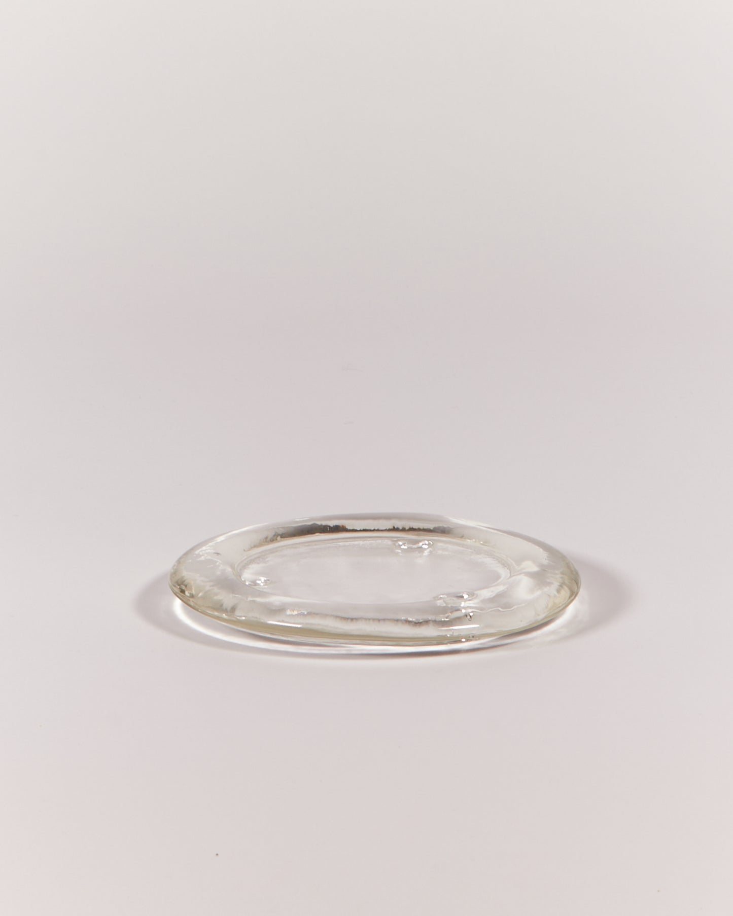 FOOTED GLASS CATCHALL