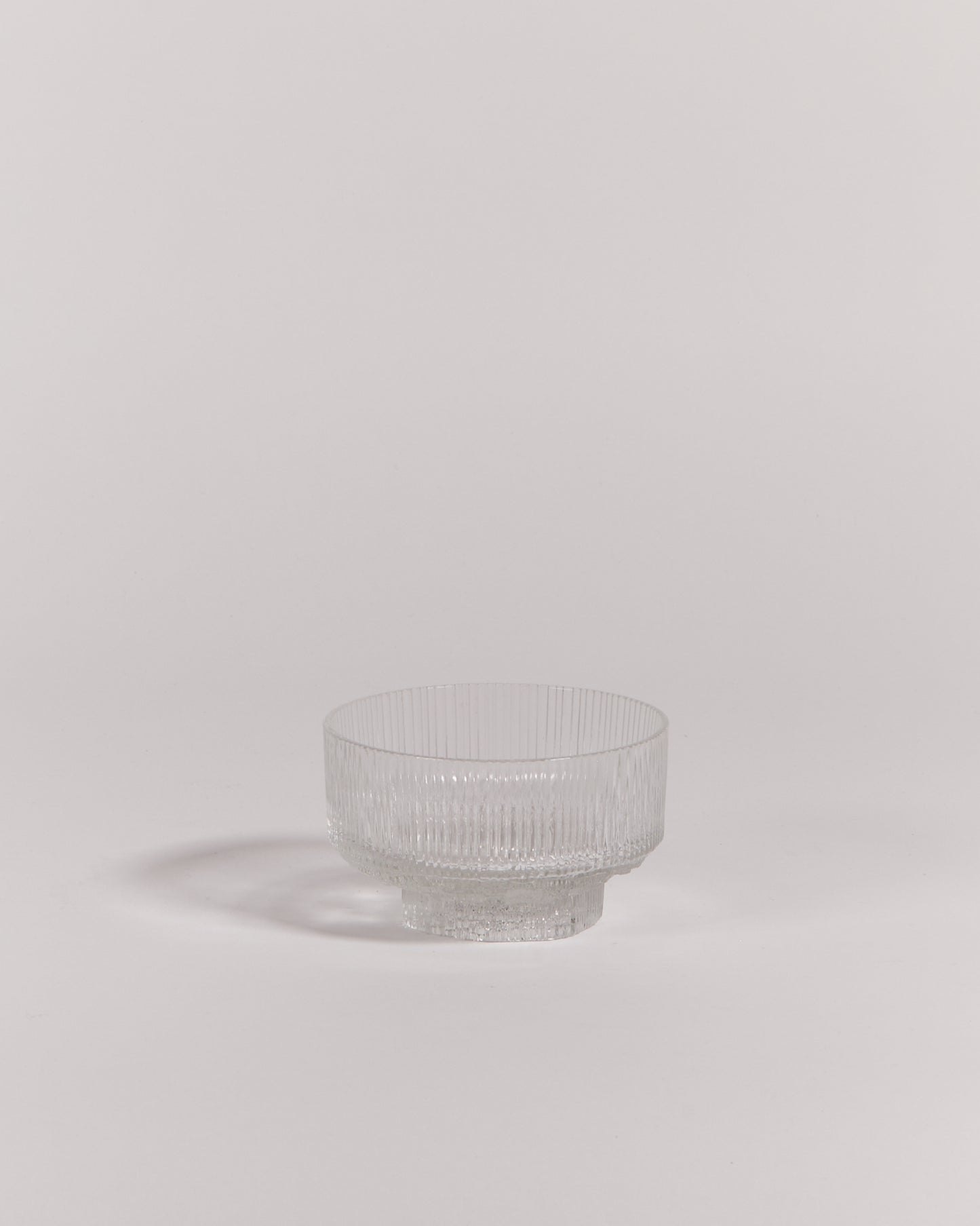 TEXTURED GLASS DISH