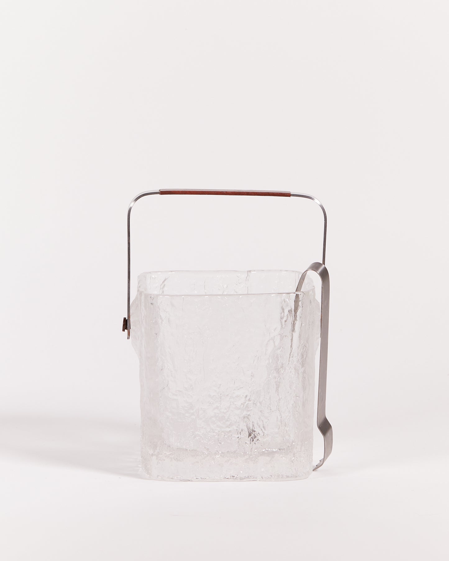 TEXTURED GLASS ICE BUCKET