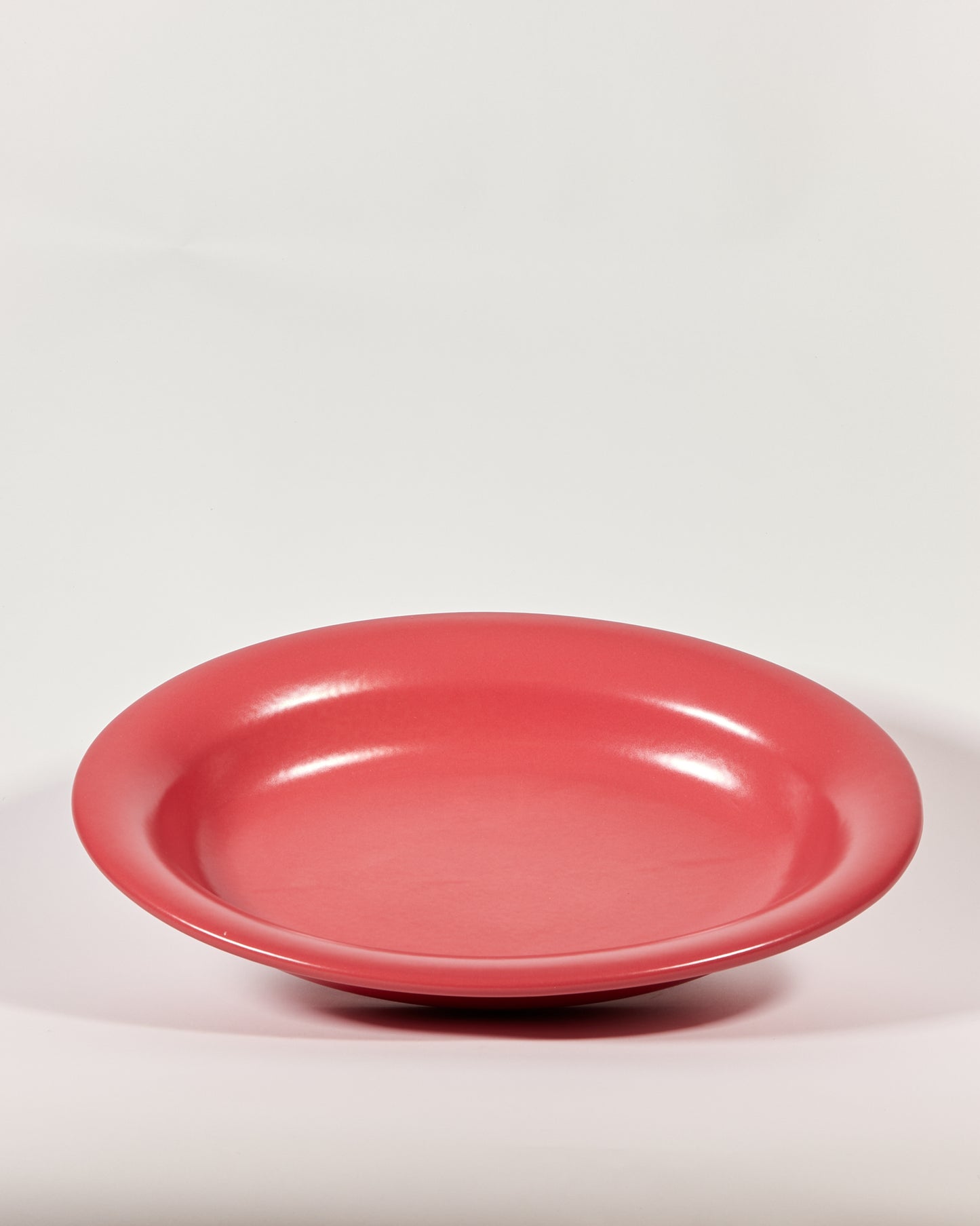 OVAL SERVING BOWL IN CAYENNE